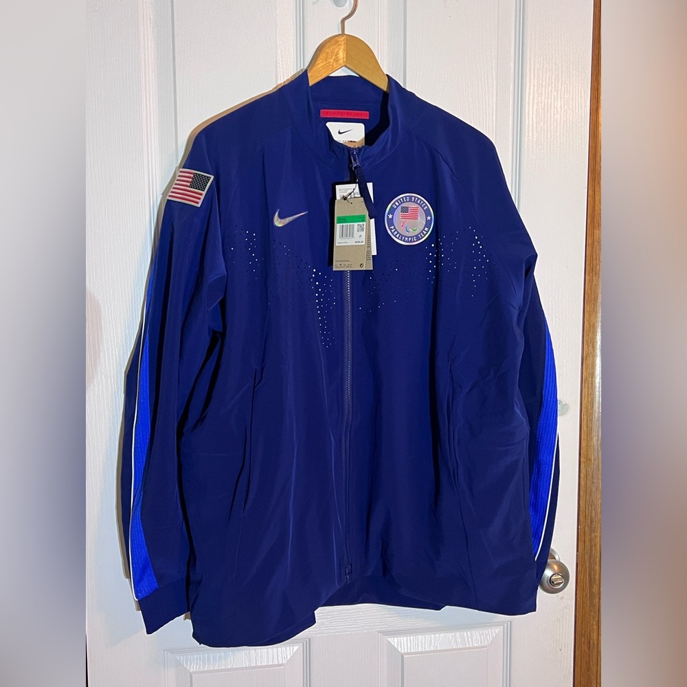 Nike NWT Official USA Paralympic Podium Jacket XL Paris 2024 Games